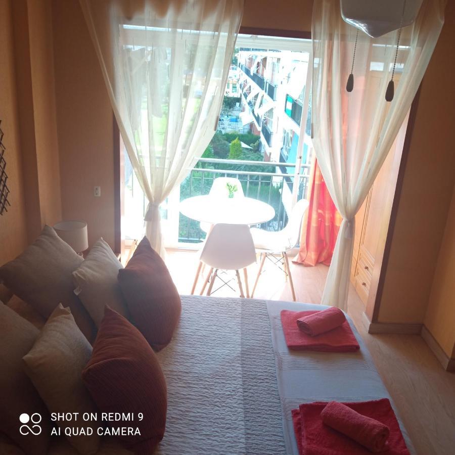 Appartement Studio Hannibal 1 à La Cala de Finestra Extérieur photo