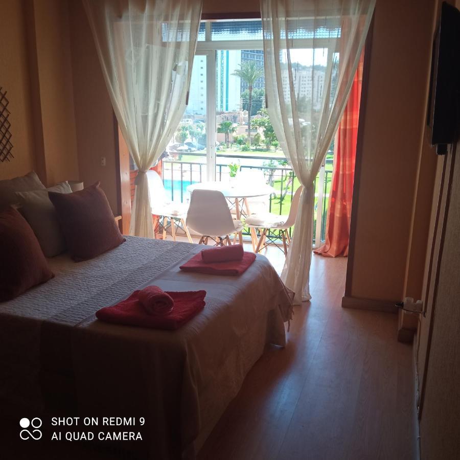 Appartement Studio Hannibal 1 à La Cala de Finestra Extérieur photo